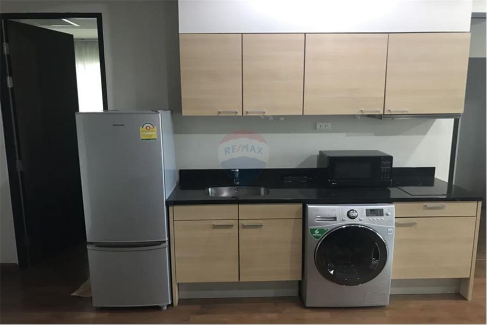Condo for sale The Address Chidlom